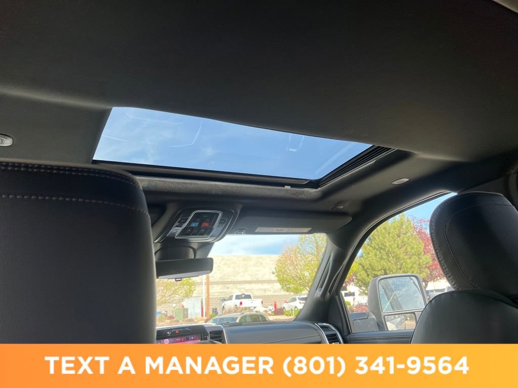 New 2026 RAM 3500 Laramie AWD/4WD image 21