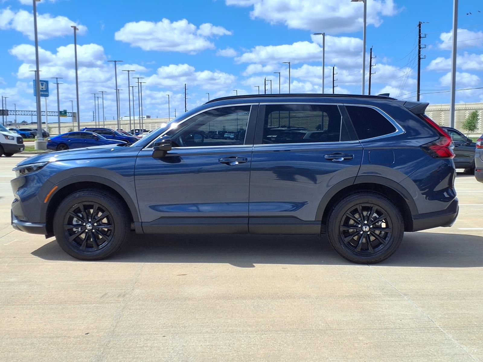 Used 2025 Honda CR-V Sport-L image 3