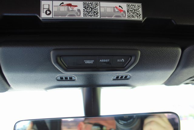 Used 2022 Jeep Wrangler Rubicon w/ Cold Weather Group image 22