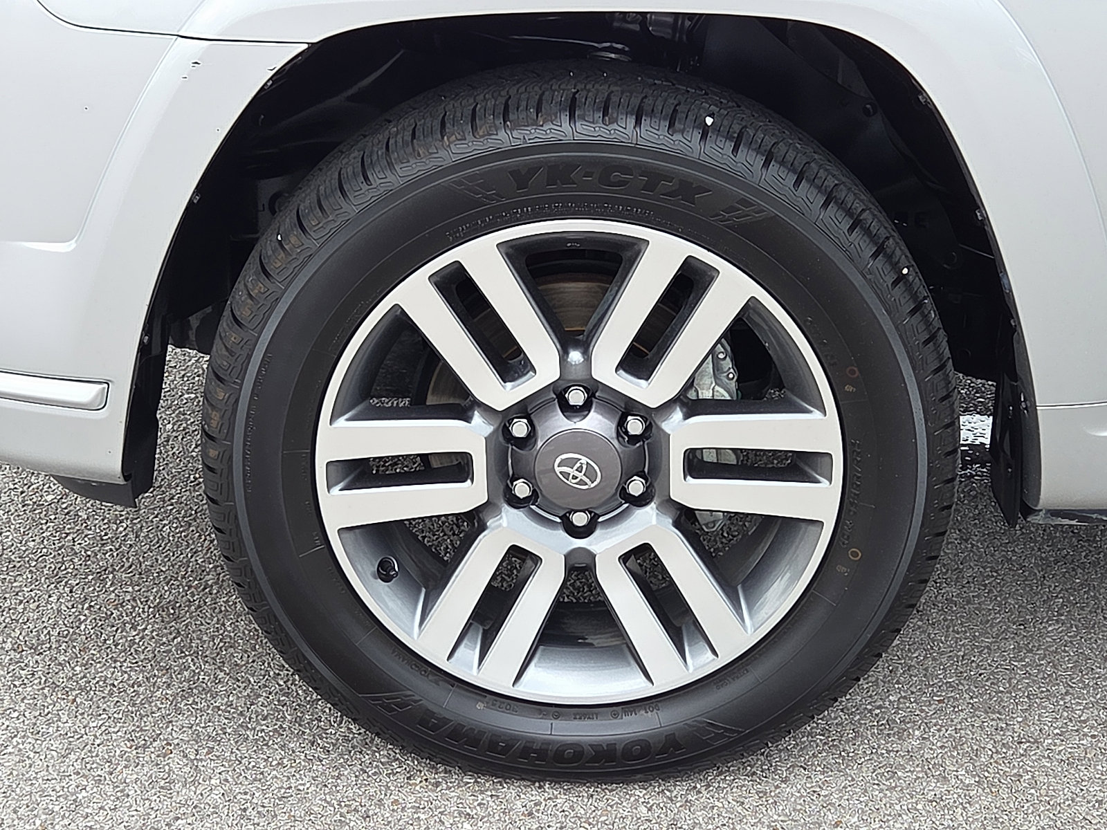 Used 2022 Toyota 4Runner TRD Sport AWD/4WD image 7