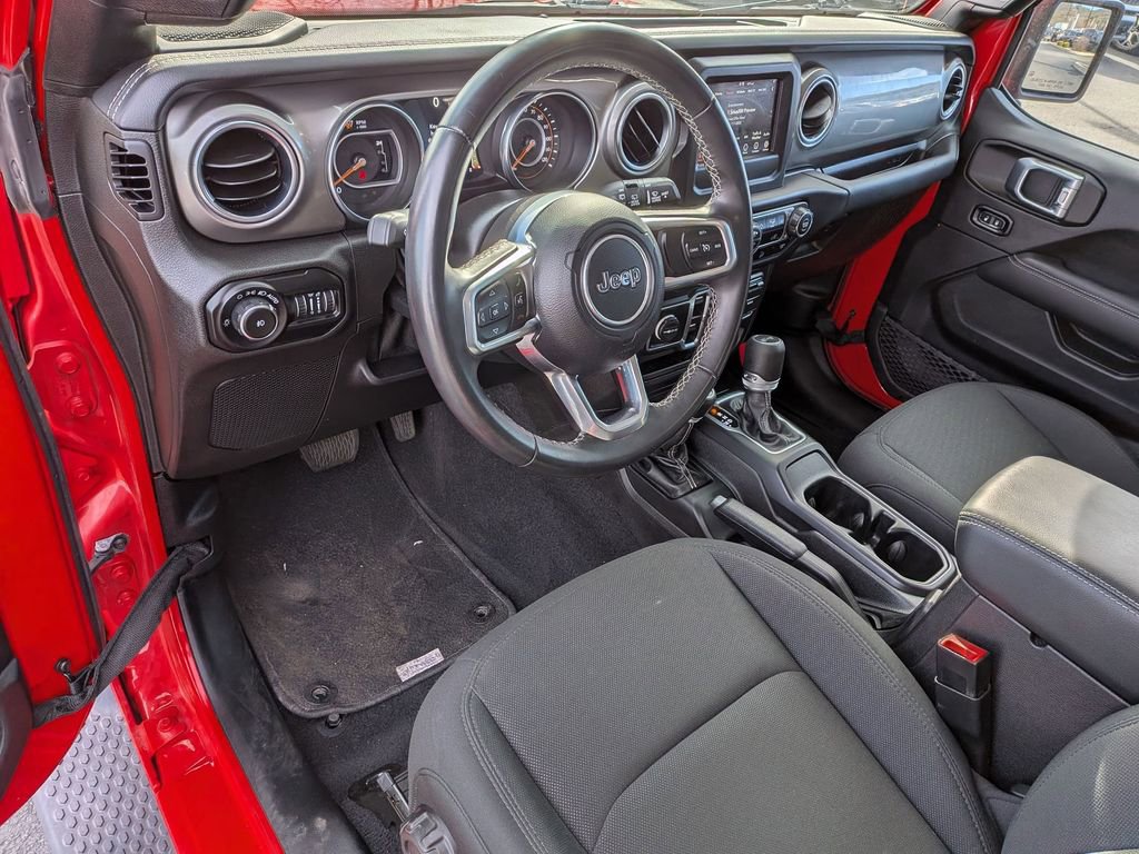 Used 2020 Jeep Wrangler Unlimited Sahara AWD/4WD image 13