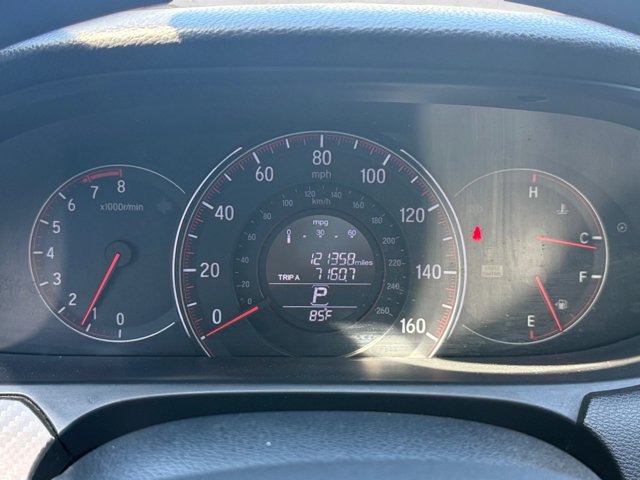 Used 2016 Honda Accord Sport image 11