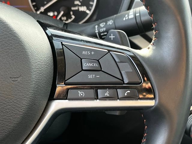 Used 2025 Nissan Altima 2.5 SR image 14