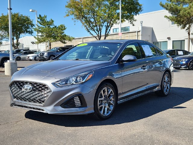 Used 2018 Hyundai Sonata Sport FWD image 4