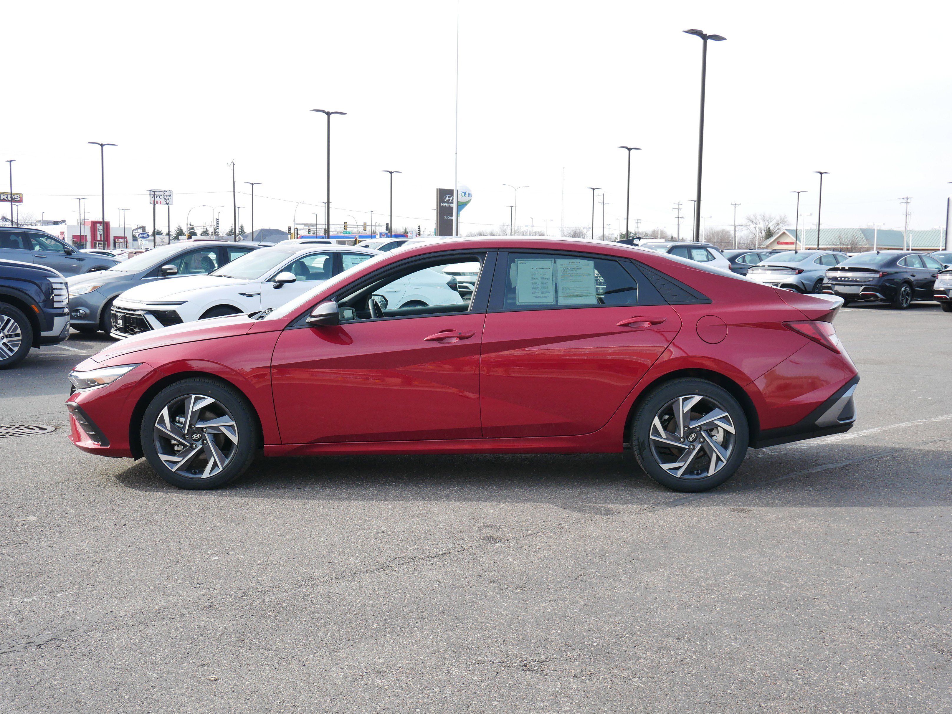 Certified 2025 Hyundai Elantra Sport FWD image 2