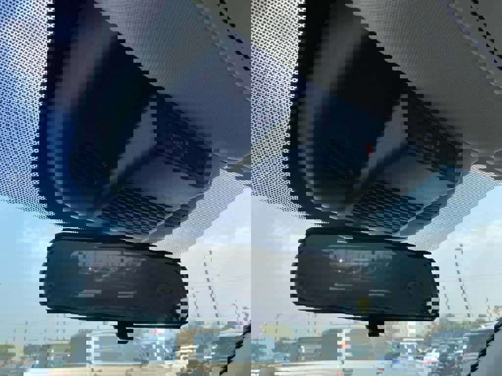 Used 2024 Nissan Rogue SV image 25