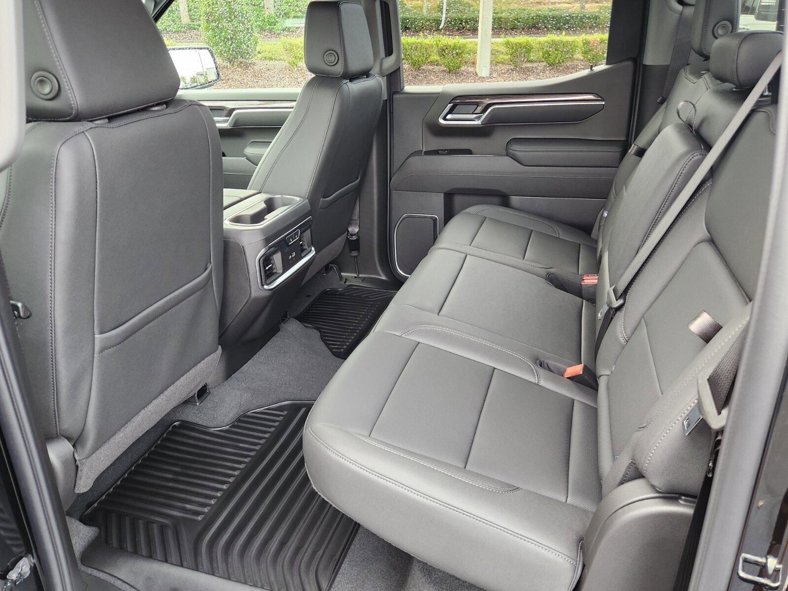 New 2026 Chevrolet Silverado 1500 LTZ w/ Technology Package image 7