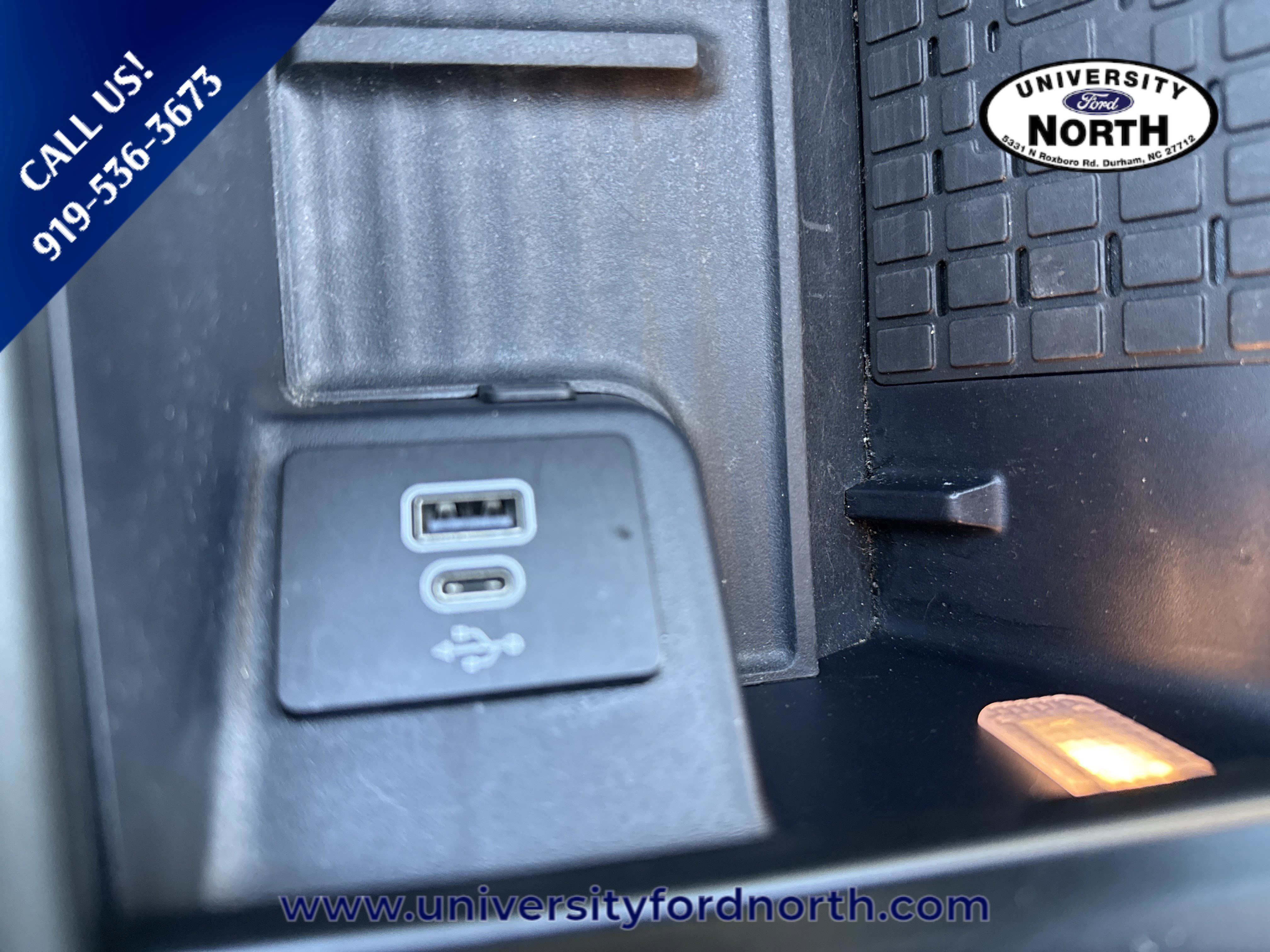 Used 2025 Ford Expedition Max Platinum image 34