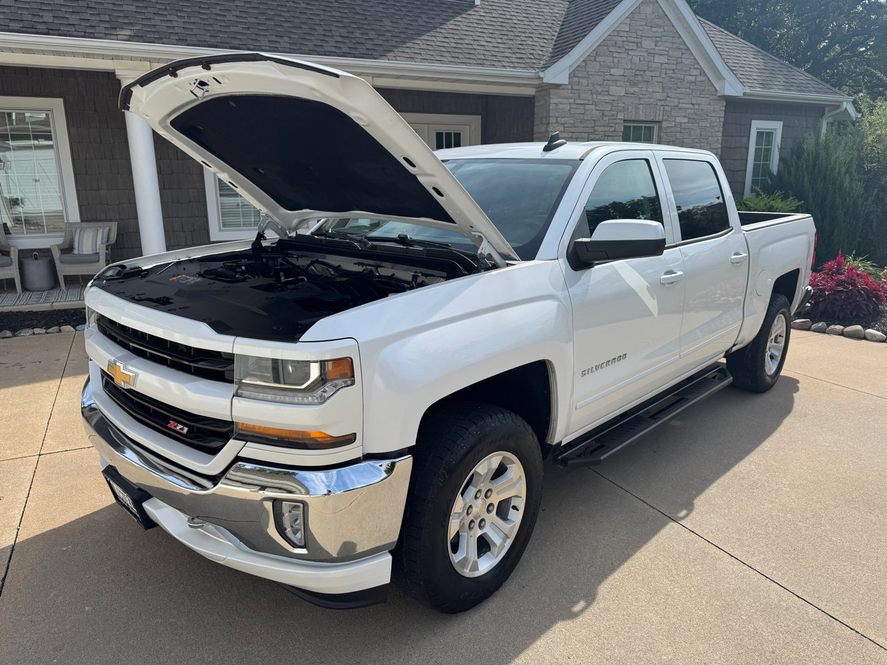 Used 2018 Chevrolet Silverado 1500 LT w/ All Star Edition image 24