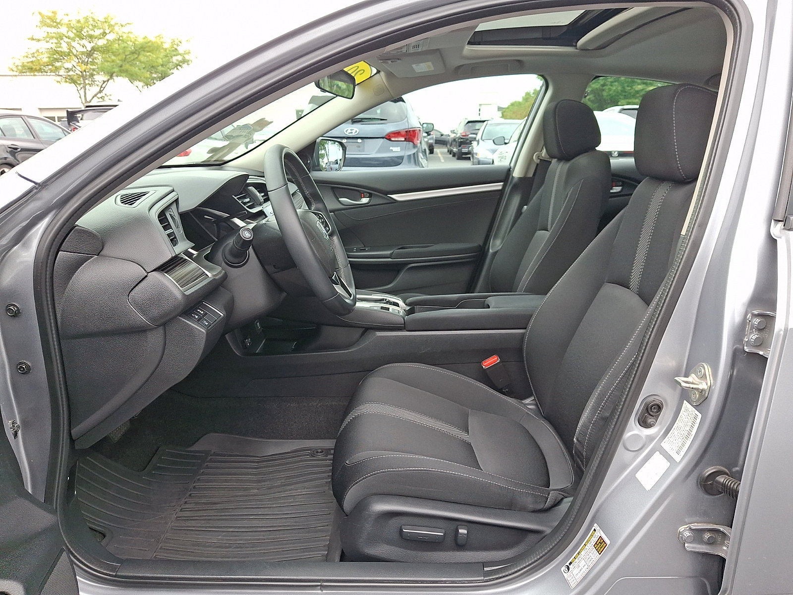 Certified 2019 Honda Civic EX image 13