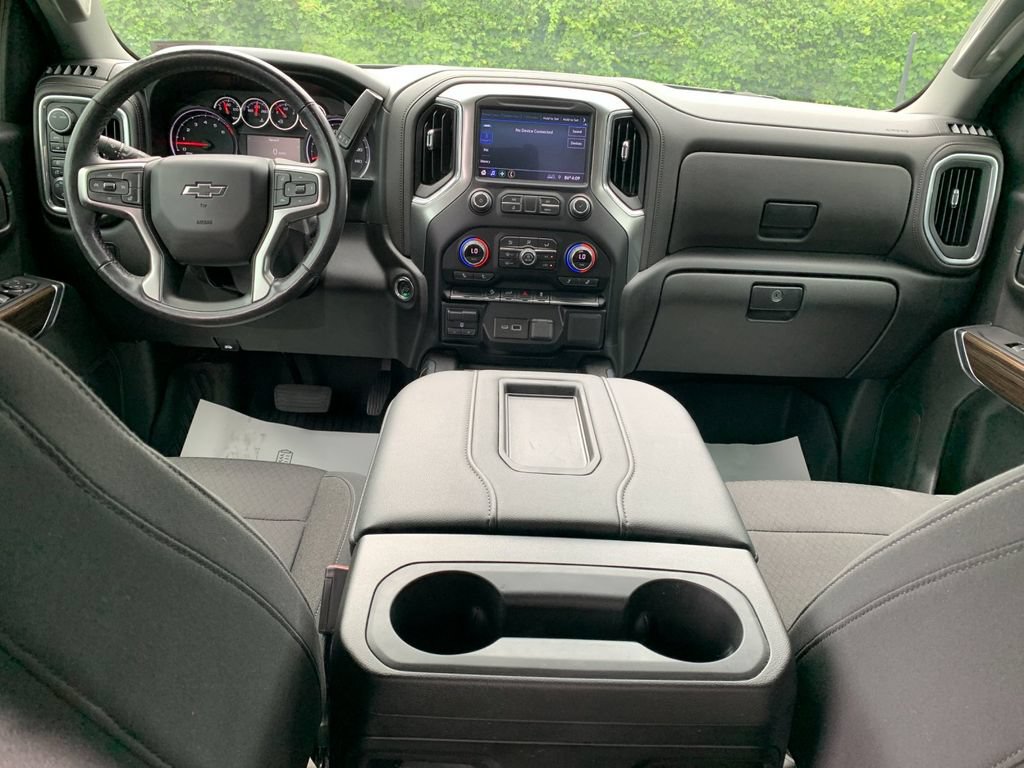 Used 2021 Chevrolet Silverado 1500 LT Trail Boss w/ Bed Protection Package AWD/4WD image 16