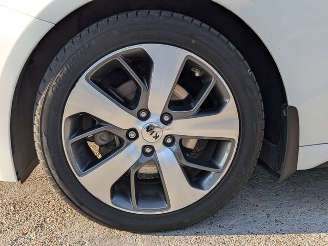Used 2019 Kia Optima S image 9