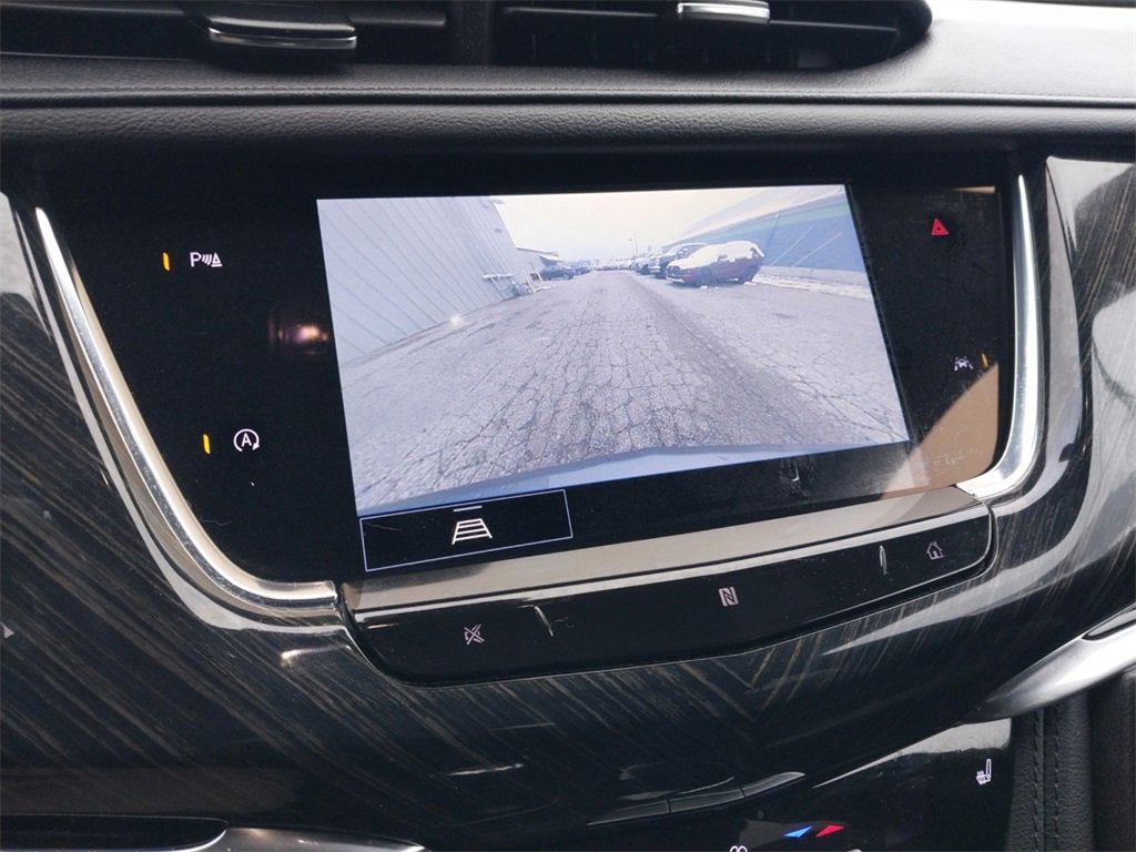 Used 2021 Cadillac XT6 Premium Luxury image 18