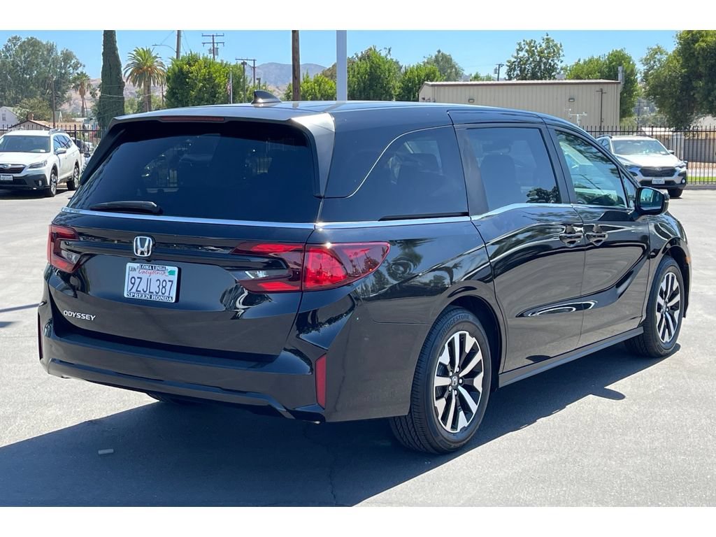 Certified 2026 Honda Odyssey EX-L image 6