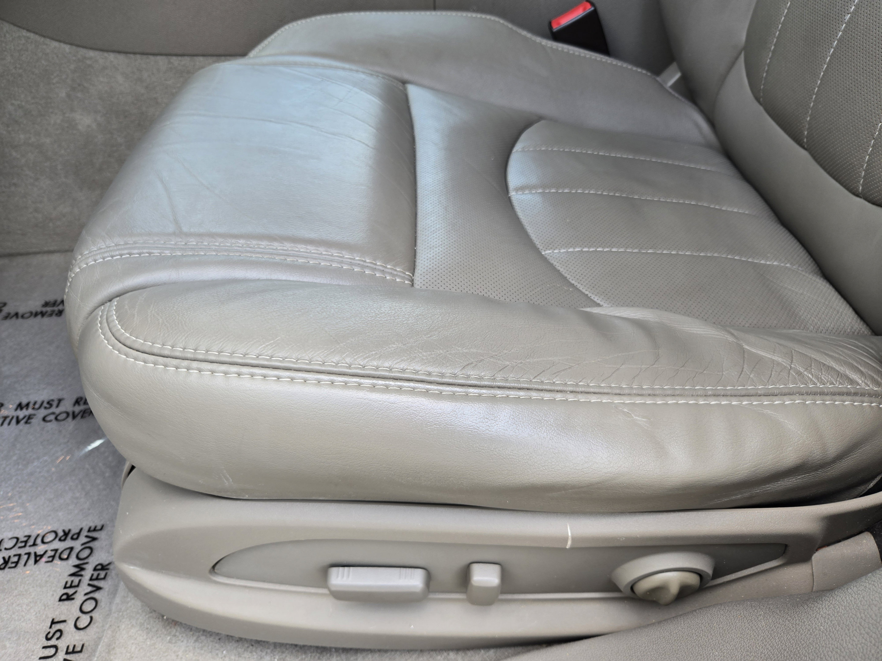 Used 2014 GMC Acadia Denali FWD image 19