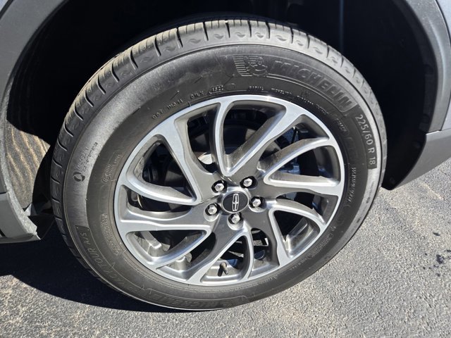 Used 2022 Lincoln Corsair AWD w/ Equipment Group 101A image 44