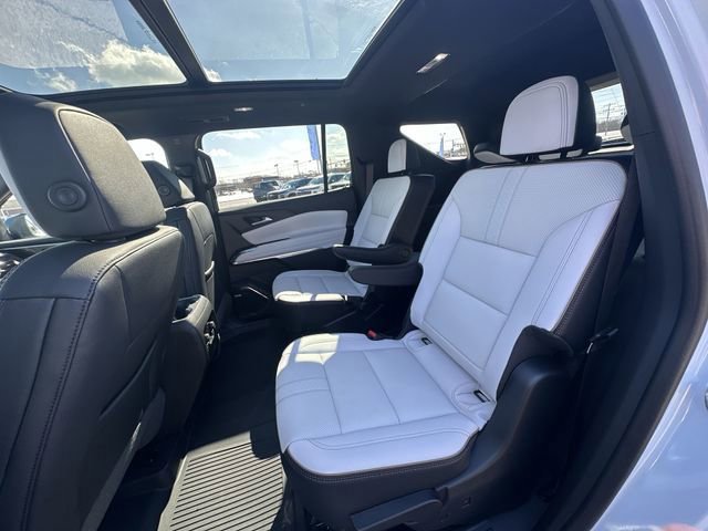 New 2026 Chevrolet Traverse High Country w/ LPO, Floor Liner Package AWD/4WD image 27
