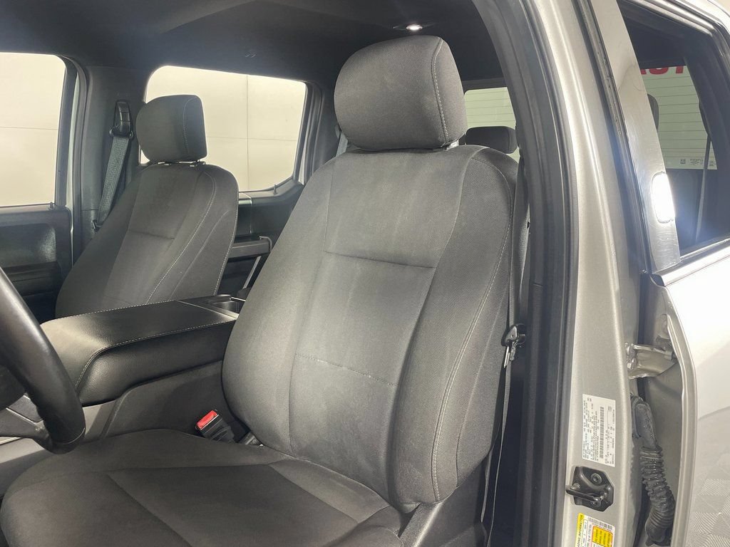 Used 2018 Ford F150 XLT w/ Equipment Group 302A Luxury AWD/4WD image 24