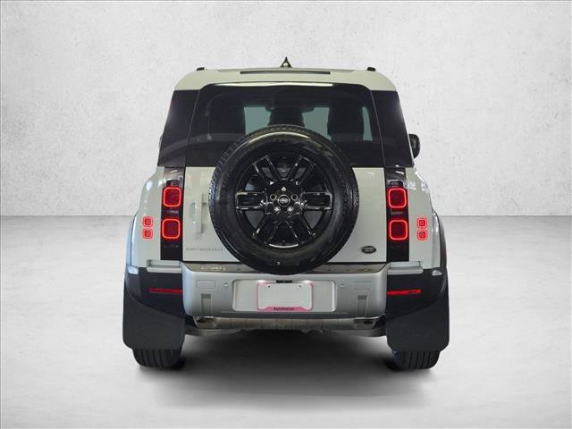 Used 2023 Land Rover Defender 90 S AWD/4WD image 7