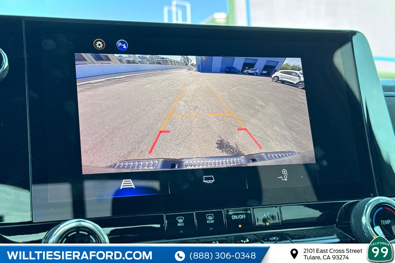 Used 2024 Chevrolet Colorado Trail Boss w/ Advanced Trailering Package image 23