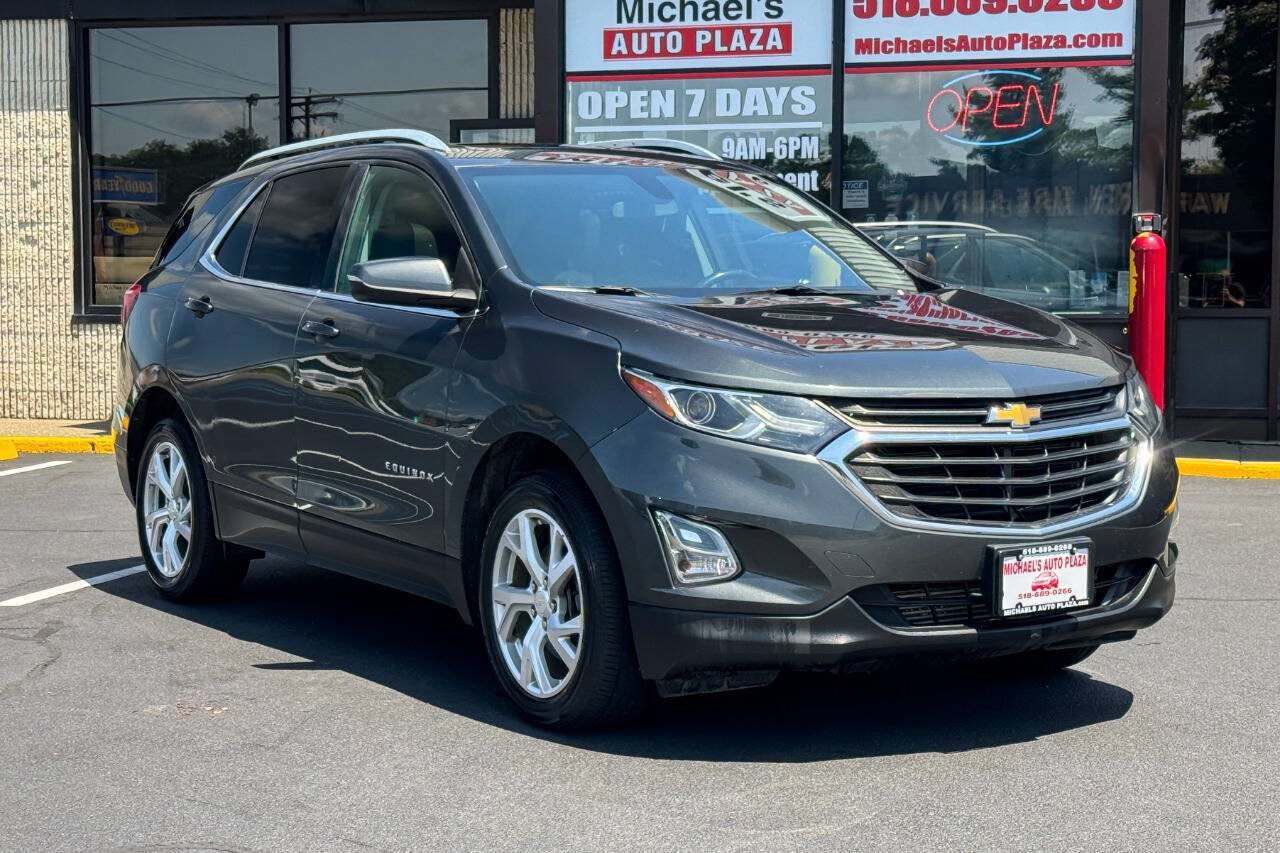 Used 2018 Chevrolet Equinox LT w/ Sun & Infotainment Package