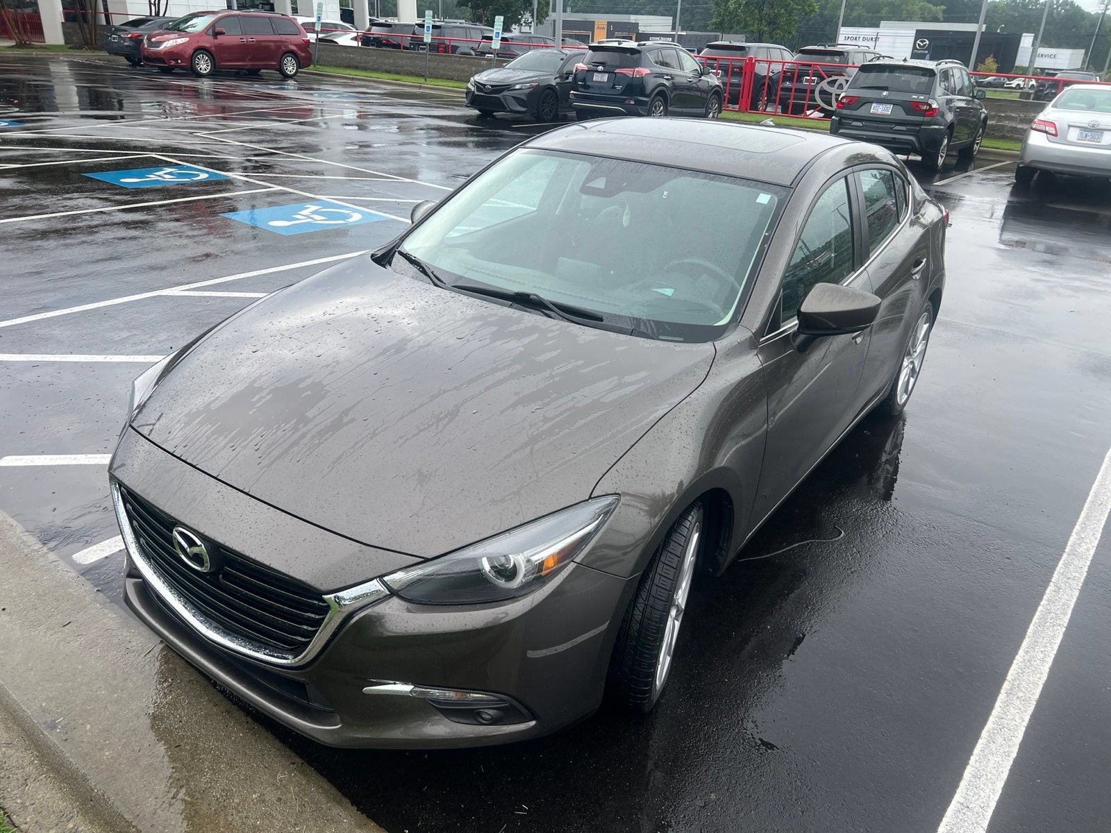 Used 2017 MAZDA MAZDA3 Grand Touring w/ Premium Equipment Package FWD image 19