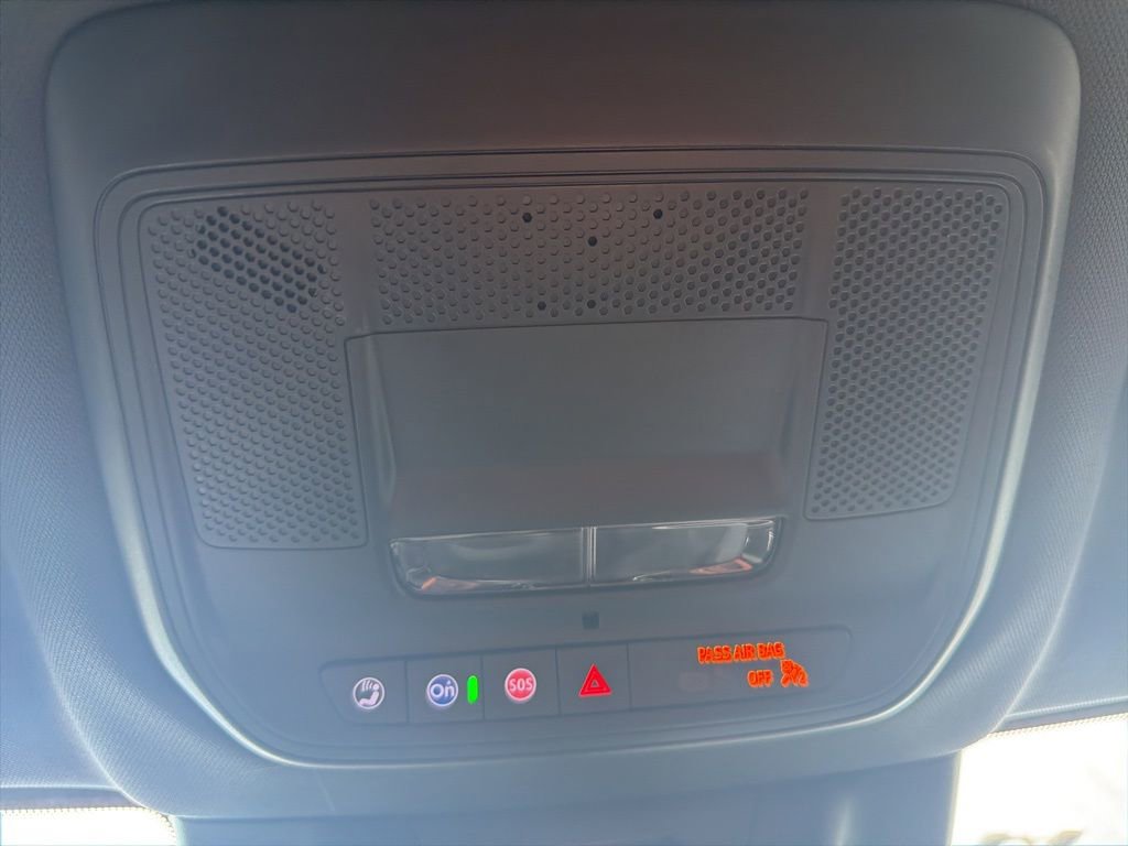 New 2026 Chevrolet Equinox EV LT image 16