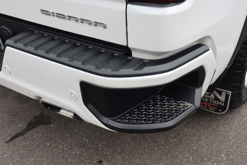 Used 2024 GMC Sierra 1500 Denali w/ Technology Package image 10