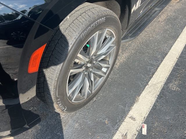 Used 2024 Cadillac Escalade Sport image 4