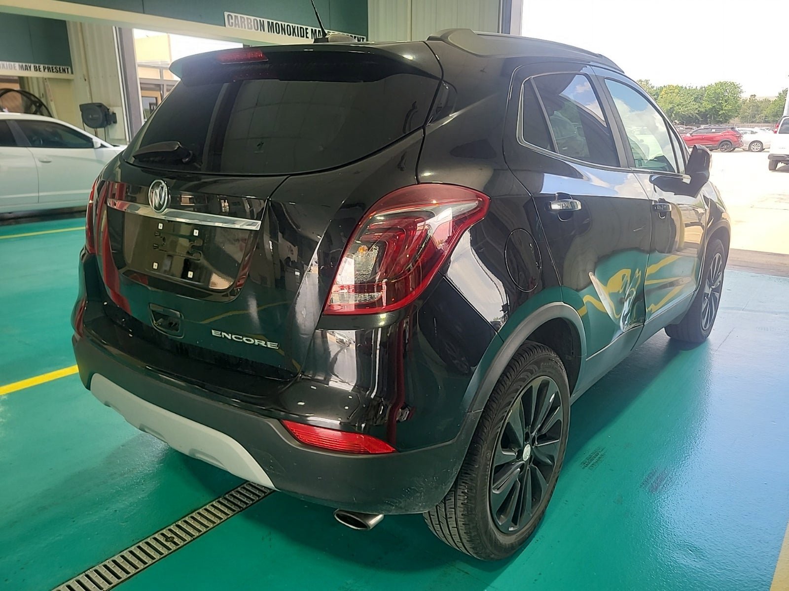 Used 2020 Buick Encore Preferred FWD image 8
