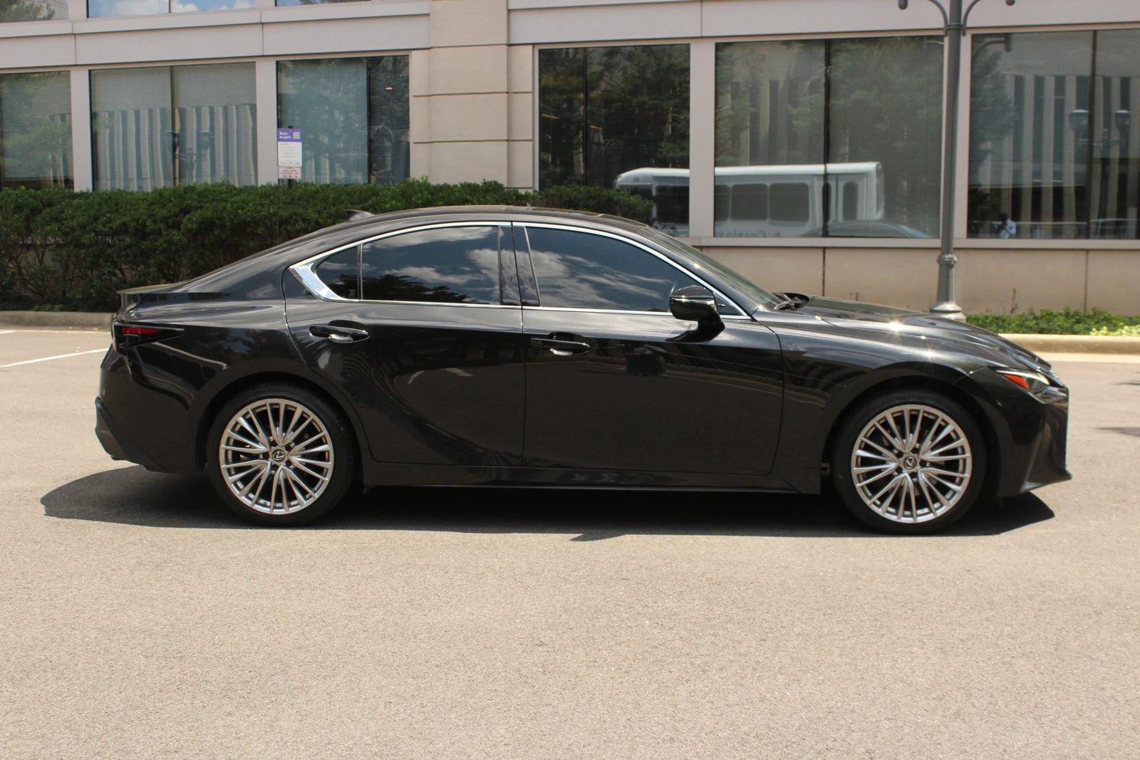 Used 2022 Lexus IS 300 AWD w/ Premium Package image 6