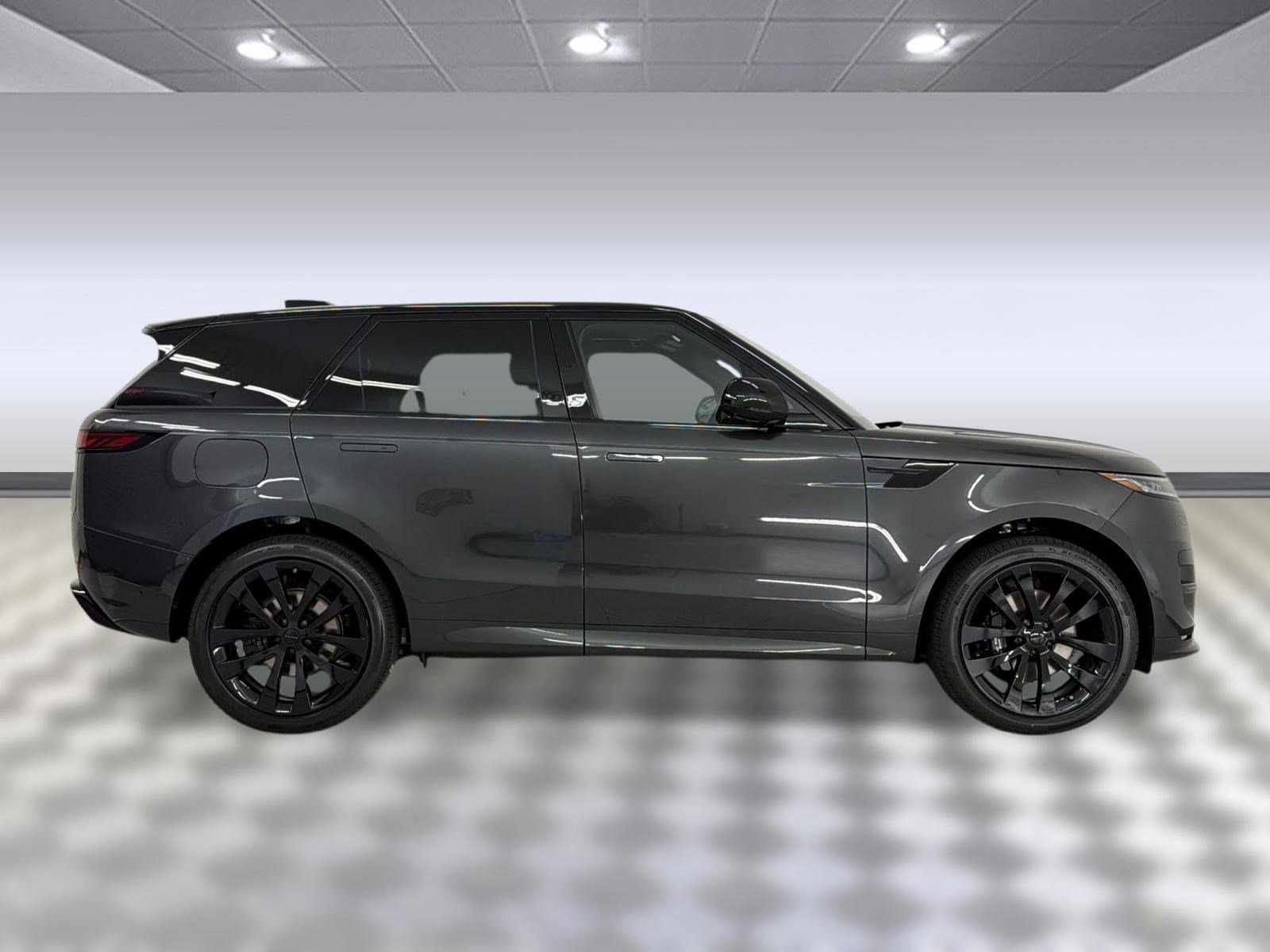 New 2026 Land Rover Range Rover Sport Dynamic SE AWD/4WD image 8