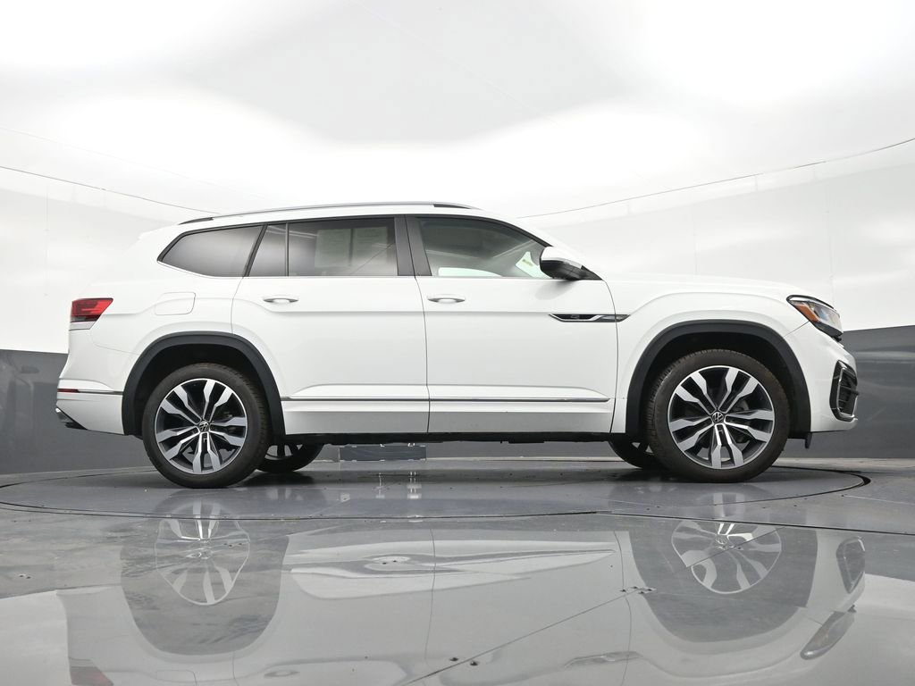 Used 2021 Volkswagen Atlas SEL R-Line FWD image 29