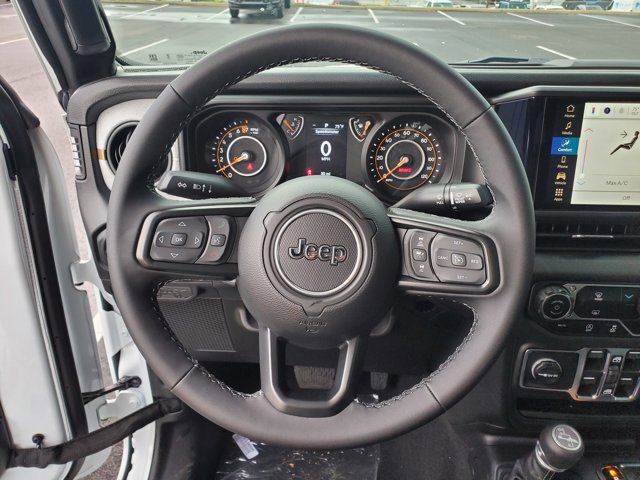 New 2025 Jeep Gladiator Sport AWD/4WD image 11