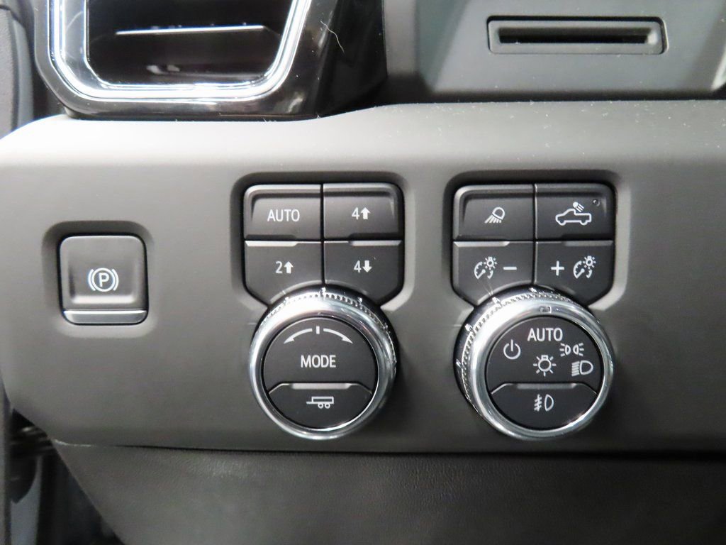 Used 2025 GMC Sierra 1500 Denali AWD/4WD image 46