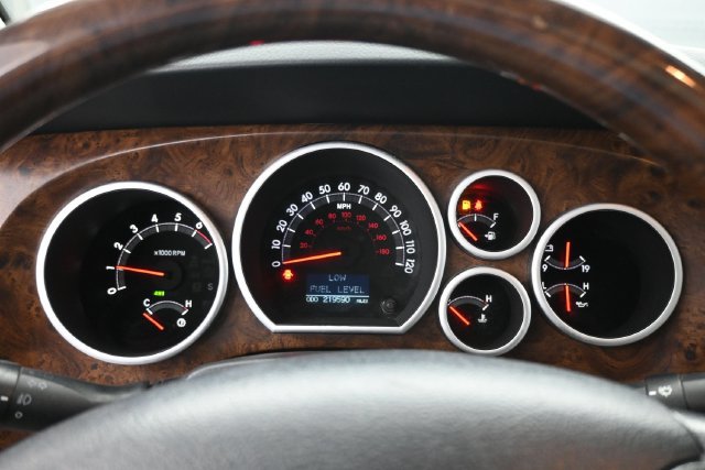 Used 2013 Toyota Tundra Platinum AWD/4WD image 15