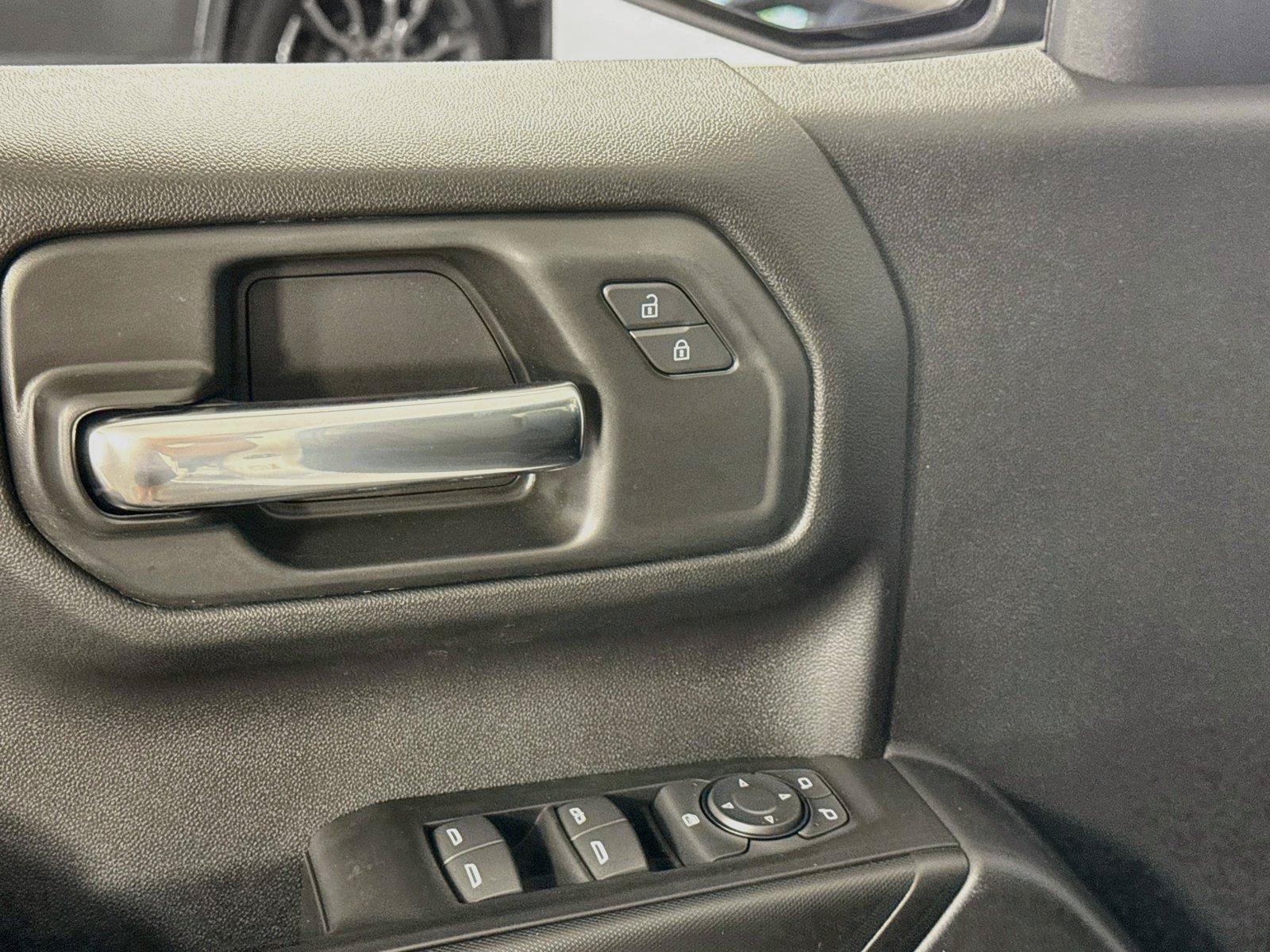 New 2026 GMC Sierra 1500 Pro w/ Graphite Edition AWD/4WD image 11