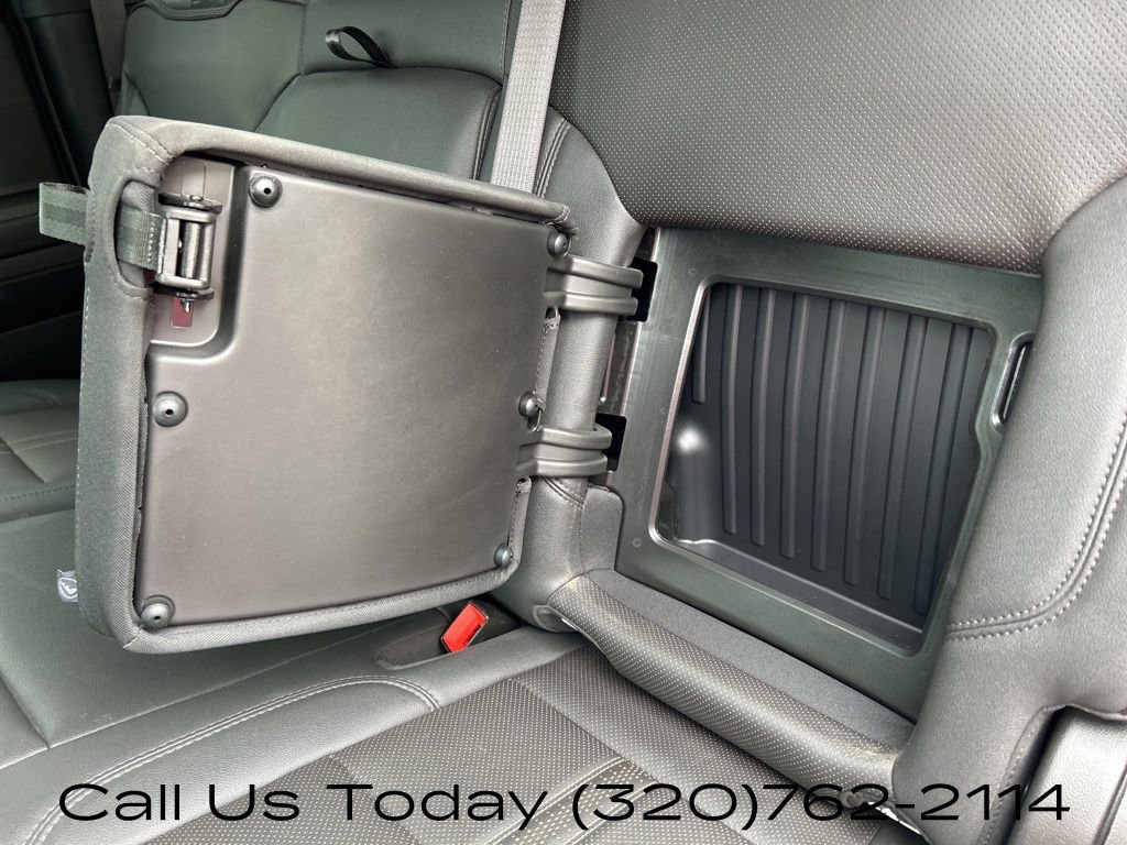 Certified 2023 Chevrolet Silverado 1500 High Country w/ Technology Package AWD/4WD image 41