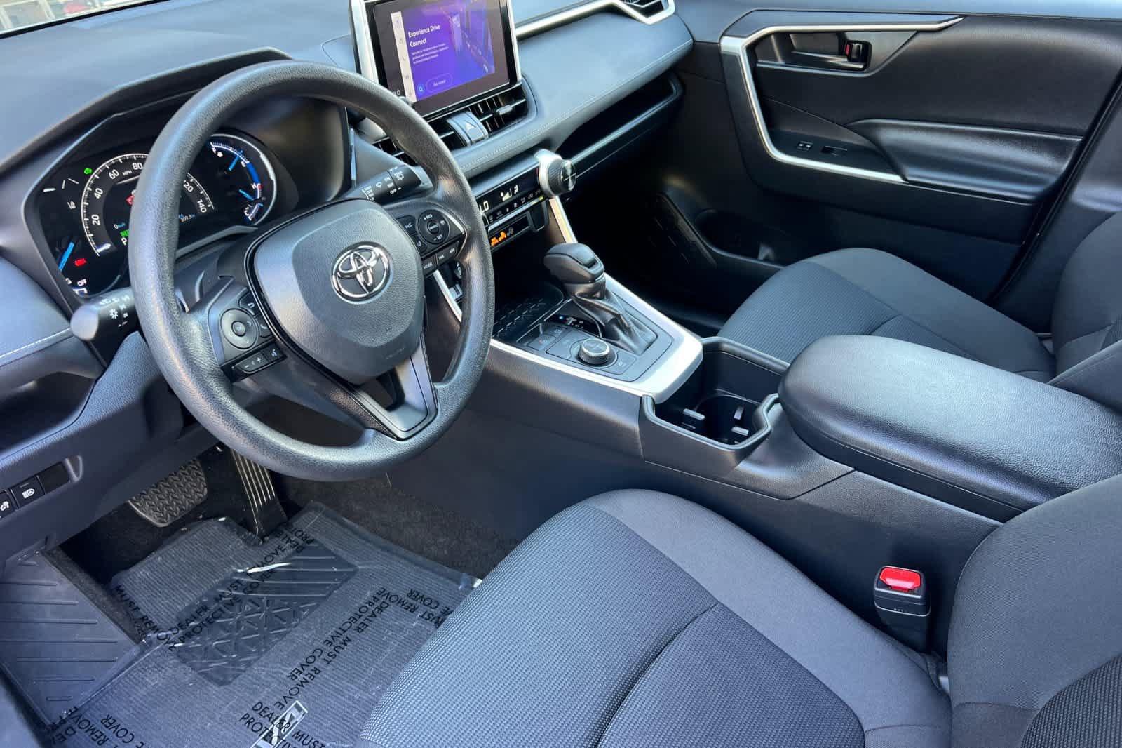 Certified 2024 Toyota RAV4 LE AWD/4WD image 11