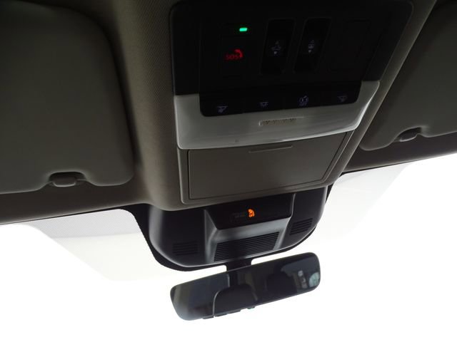 Used 2022 Nissan Rogue Platinum w/ Head-Up Display Package image 27