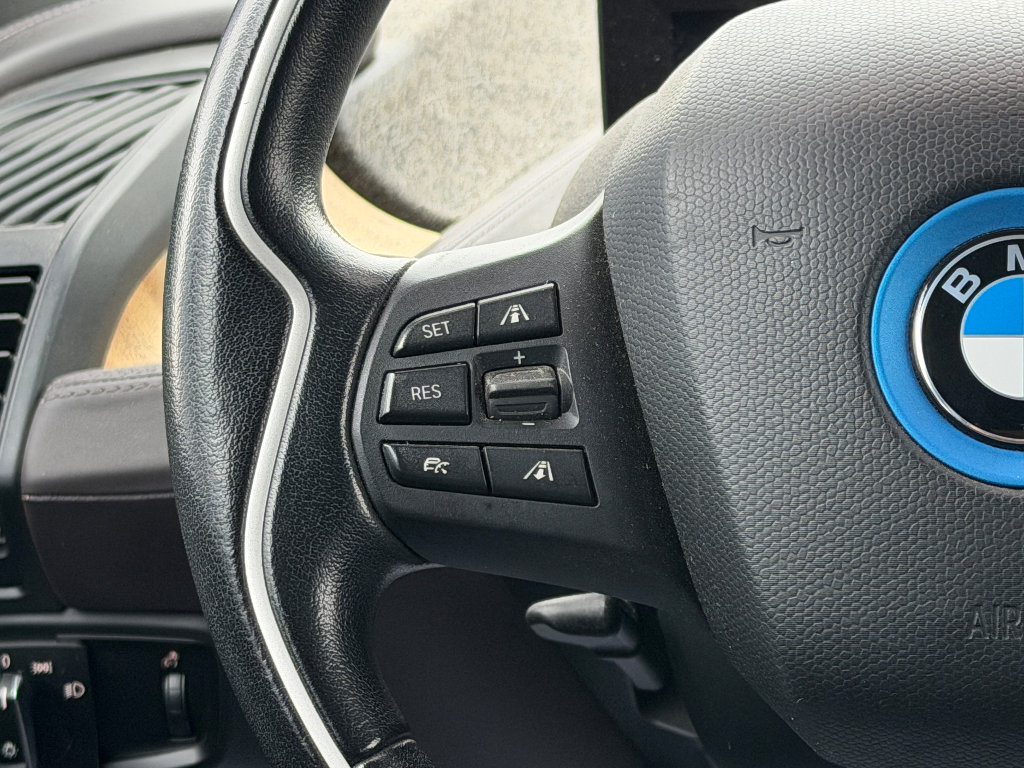 Used 2014 BMW i3 w/ Range Extender image 4