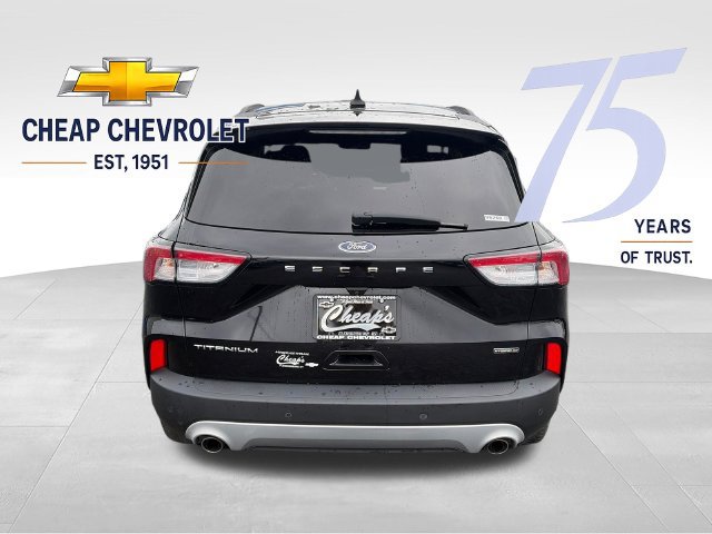 Used 2022 Ford Escape Titanium AWD/4WD image 4