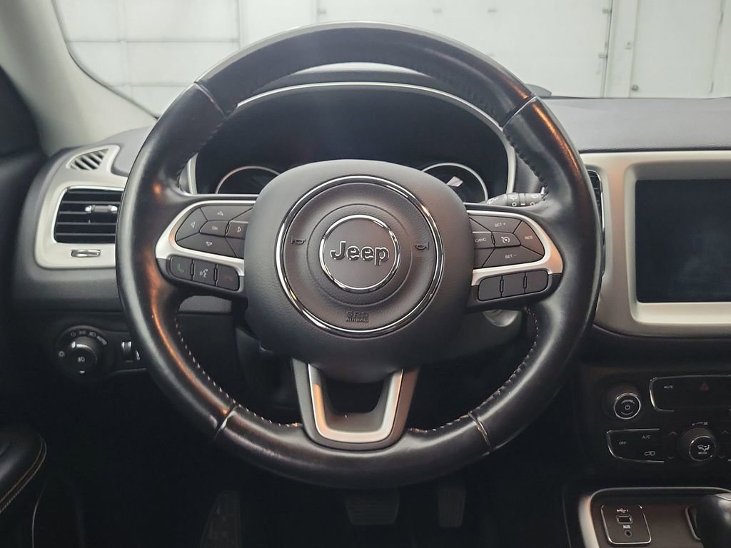 Used 2019 Jeep Compass Latitude w/ Popular Equipment Group image 17