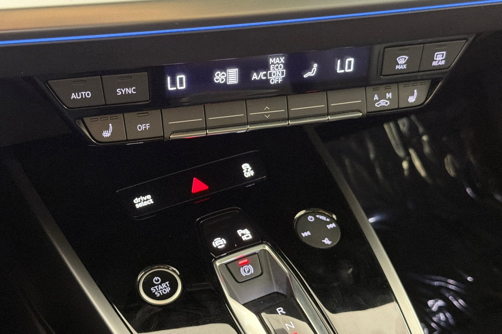 Certified 2023 Audi Q4 e-tron Prestige w/ Black Optic Package AWD/4WD image 20