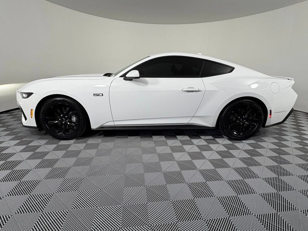 Certified 2024 Ford Mustang GT RWD image 13