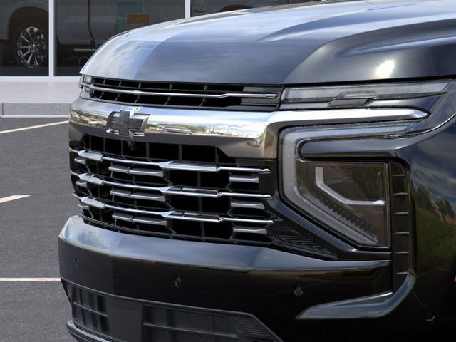 New 2025 Chevrolet Suburban Premier image 13