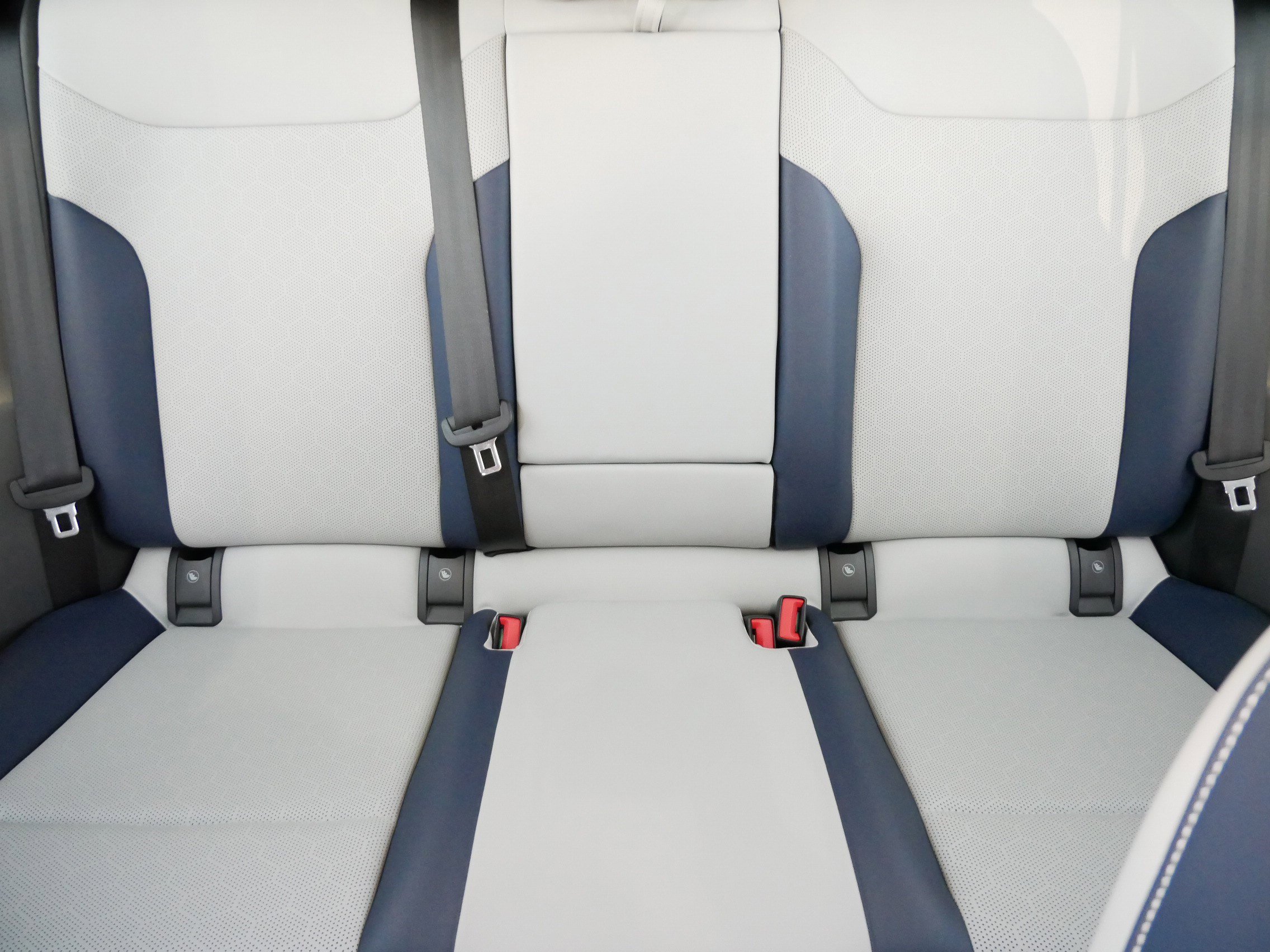 Certified 2023 Volkswagen ID.4 Pro S image 13