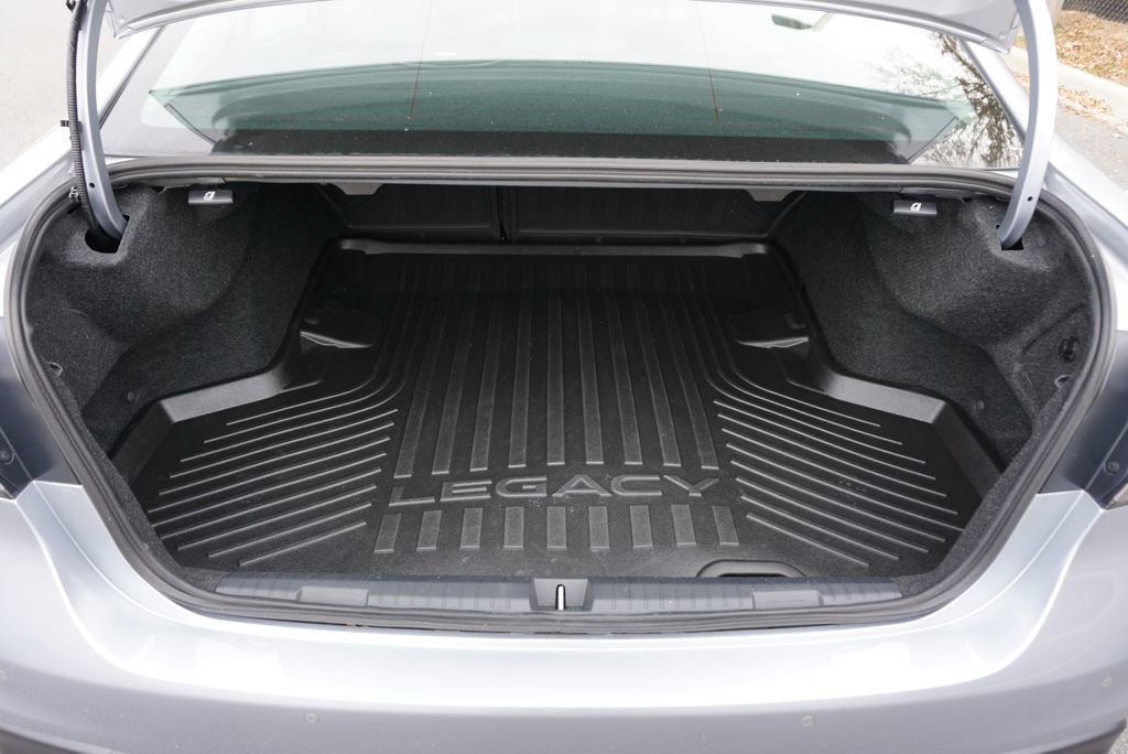 Used 2024 Subaru Legacy Limited image 17