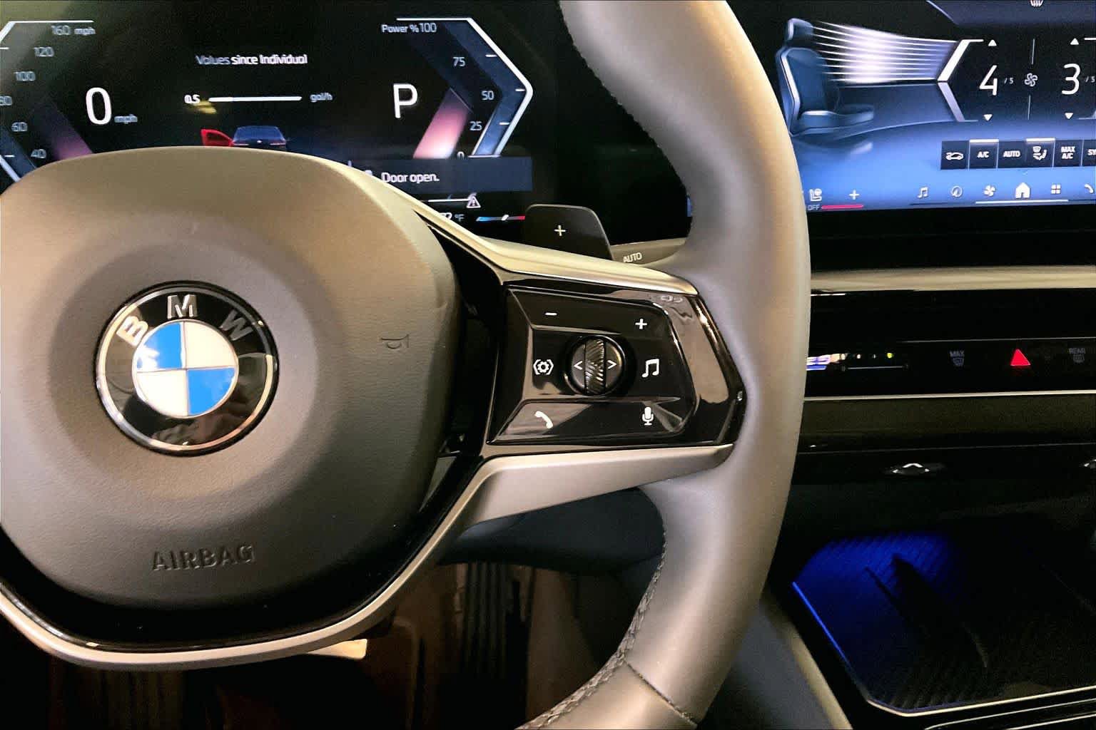Certified 2025 BMW 530i RWD image 20