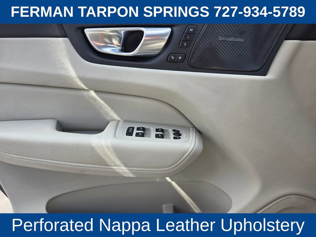 Certified 2024 Volvo XC60 B5 Ultimate w/ Protection Package Premier AWD/4WD image 25